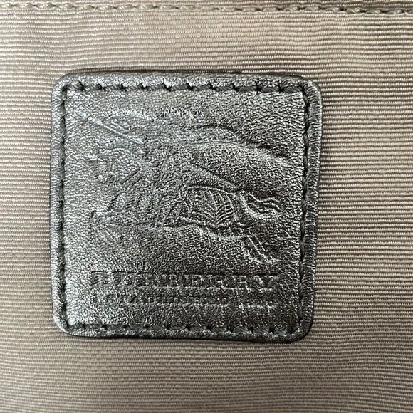 Burberry Floral Embossed Nova Check Tote. 100% Authentic!!! - Picture 10 of 13